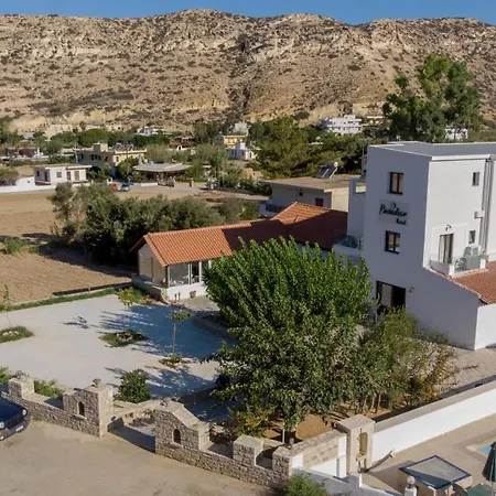 Paradise Hotel 3*